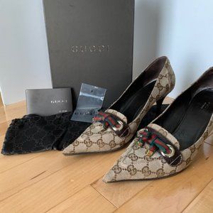 Gucci GG Canvas Print Pump